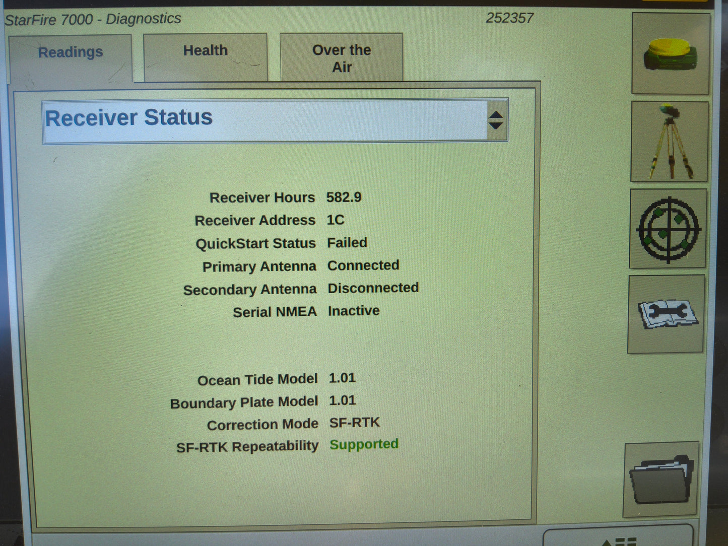 John Deere StarFire™ 7000 Universal GPS Receiver