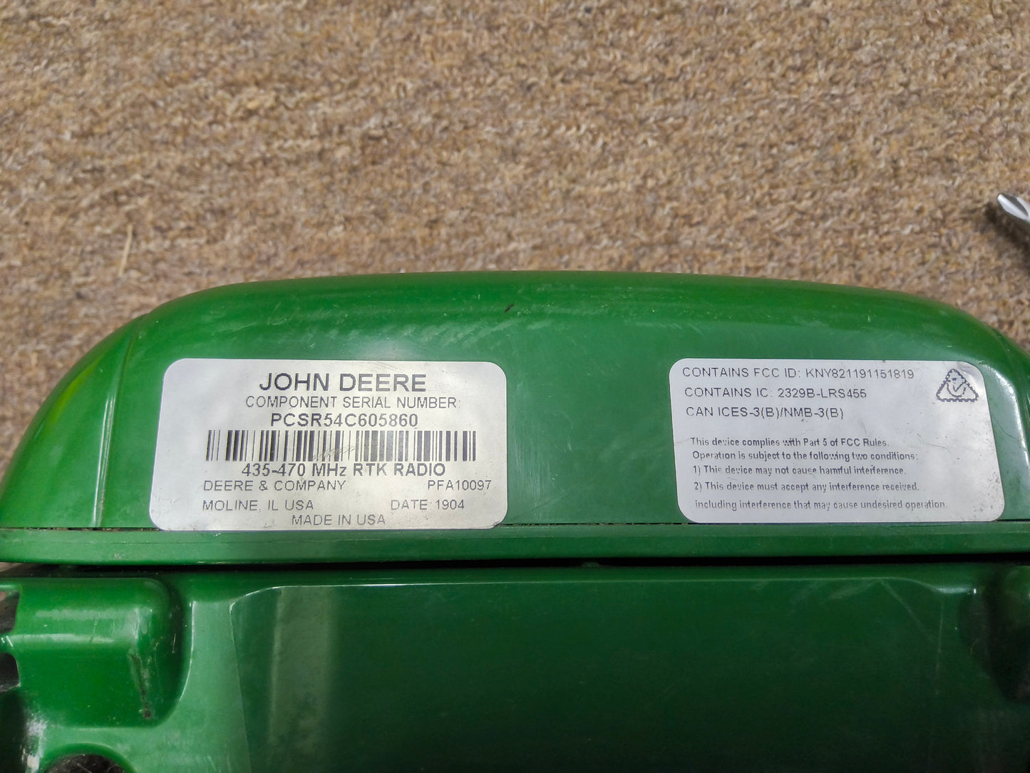 John Deere StarFire™ 6000 GPS Receiver