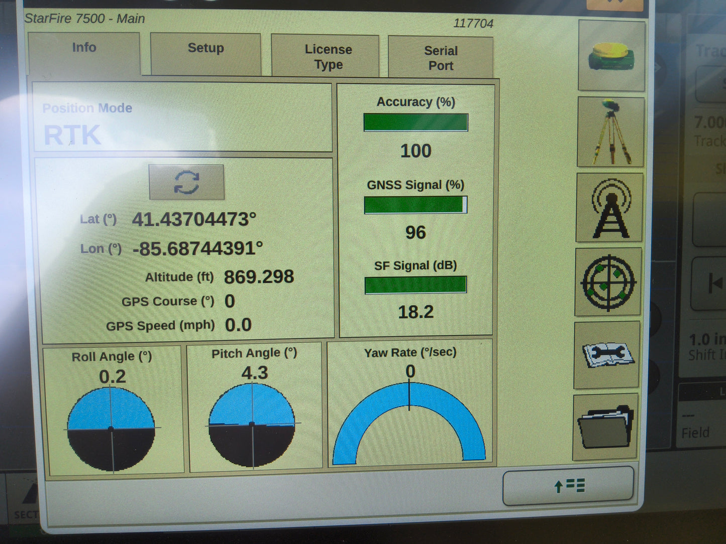 John Deere StarFire™ 7500 Universal GPS Receiver