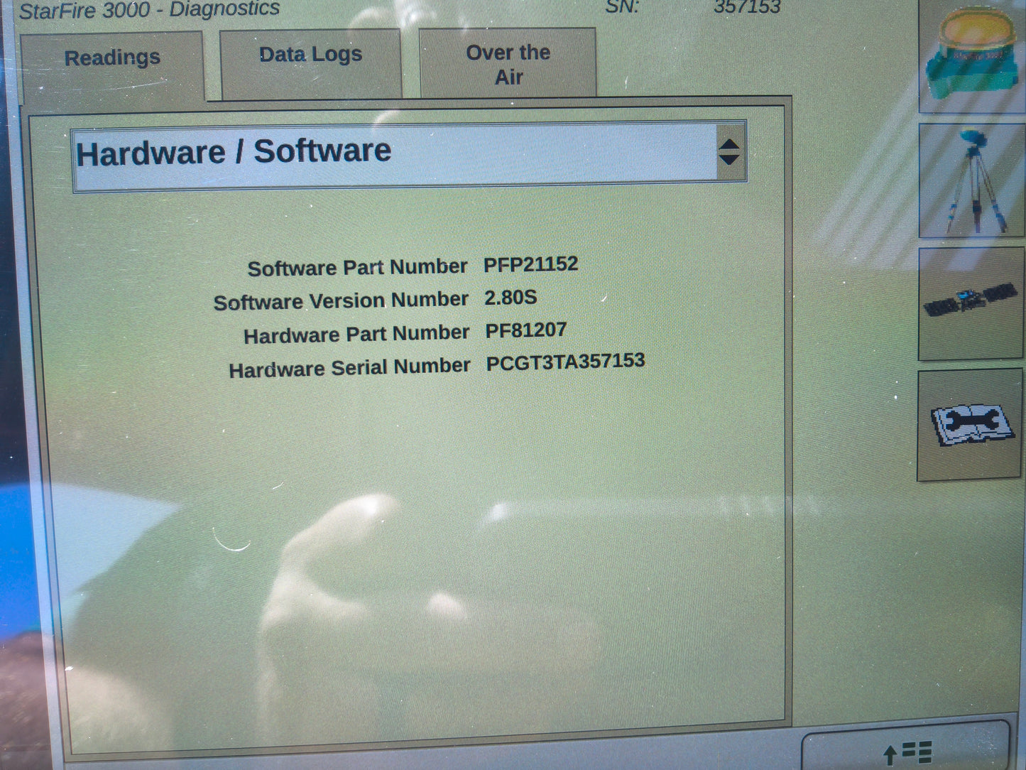 John Deere StarFire™ 3000 GPS Receiver