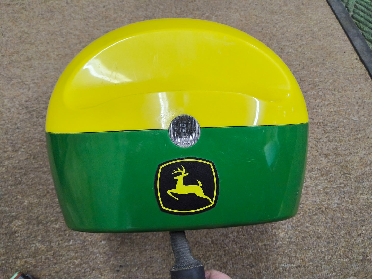 John Deere StarFire™ 6000 GPS Receiver