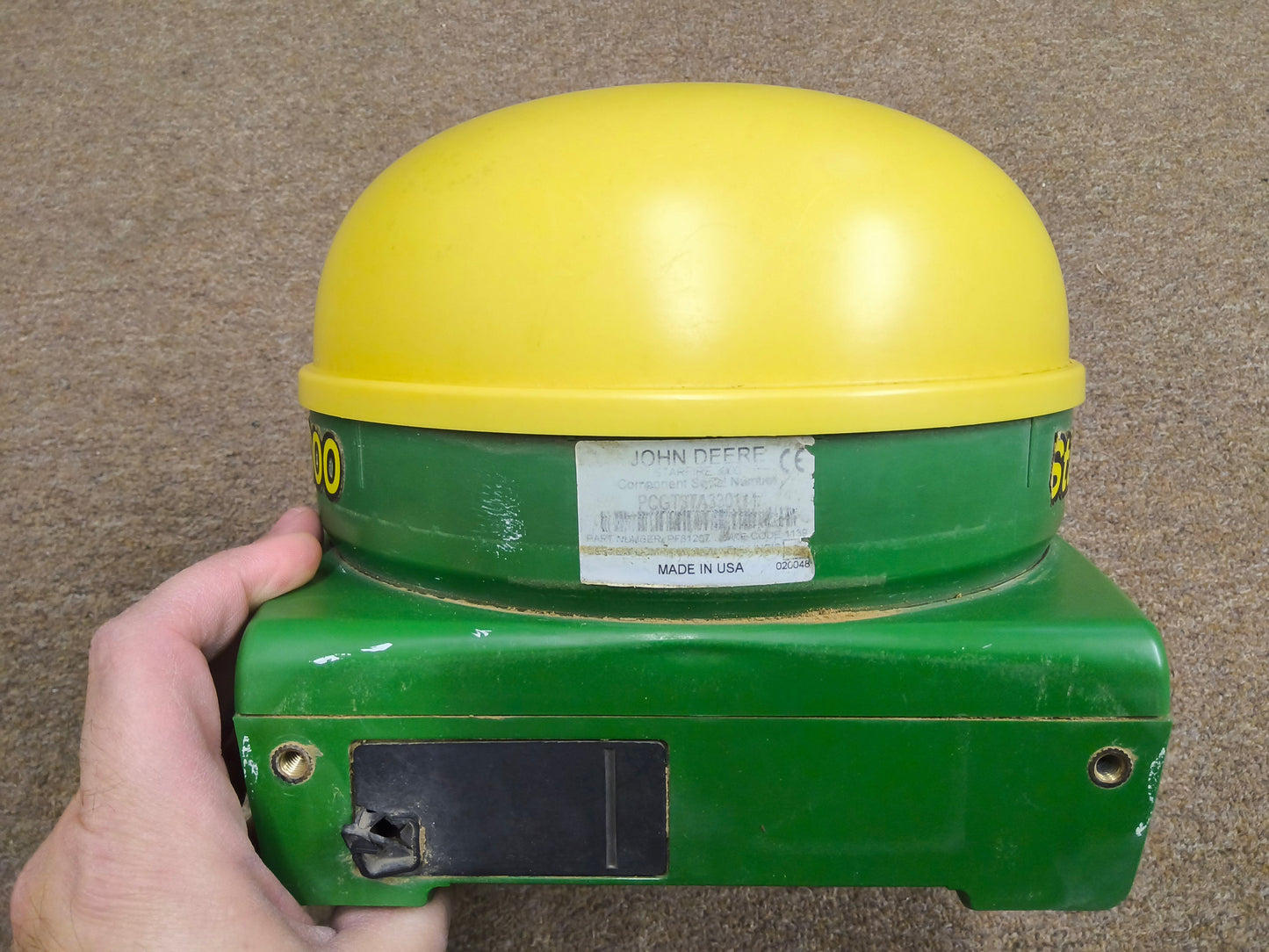 John Deere StarFire™ 3000 GPS Receiver