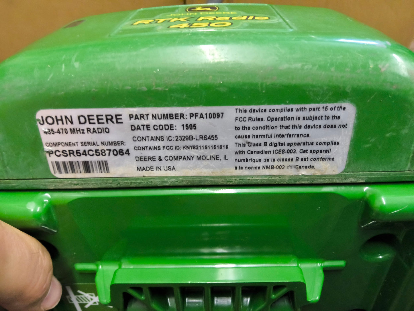 John Deere StarFire™ 6000 GPS Receiver