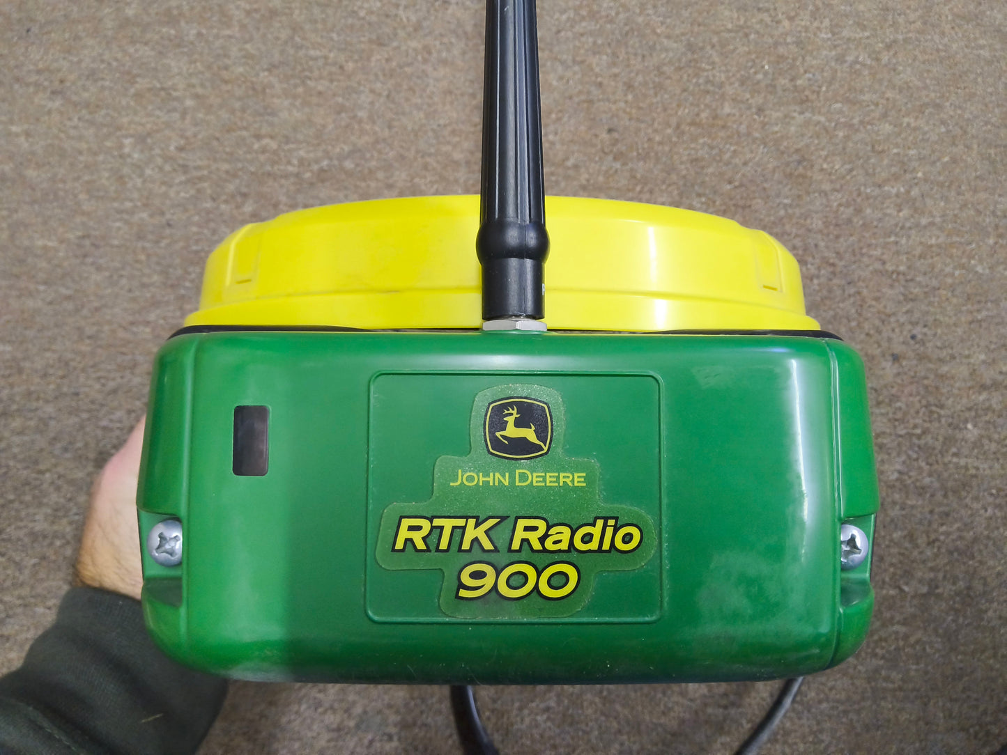 John Deere StarFire™ 7000 Universal GPS Receiver