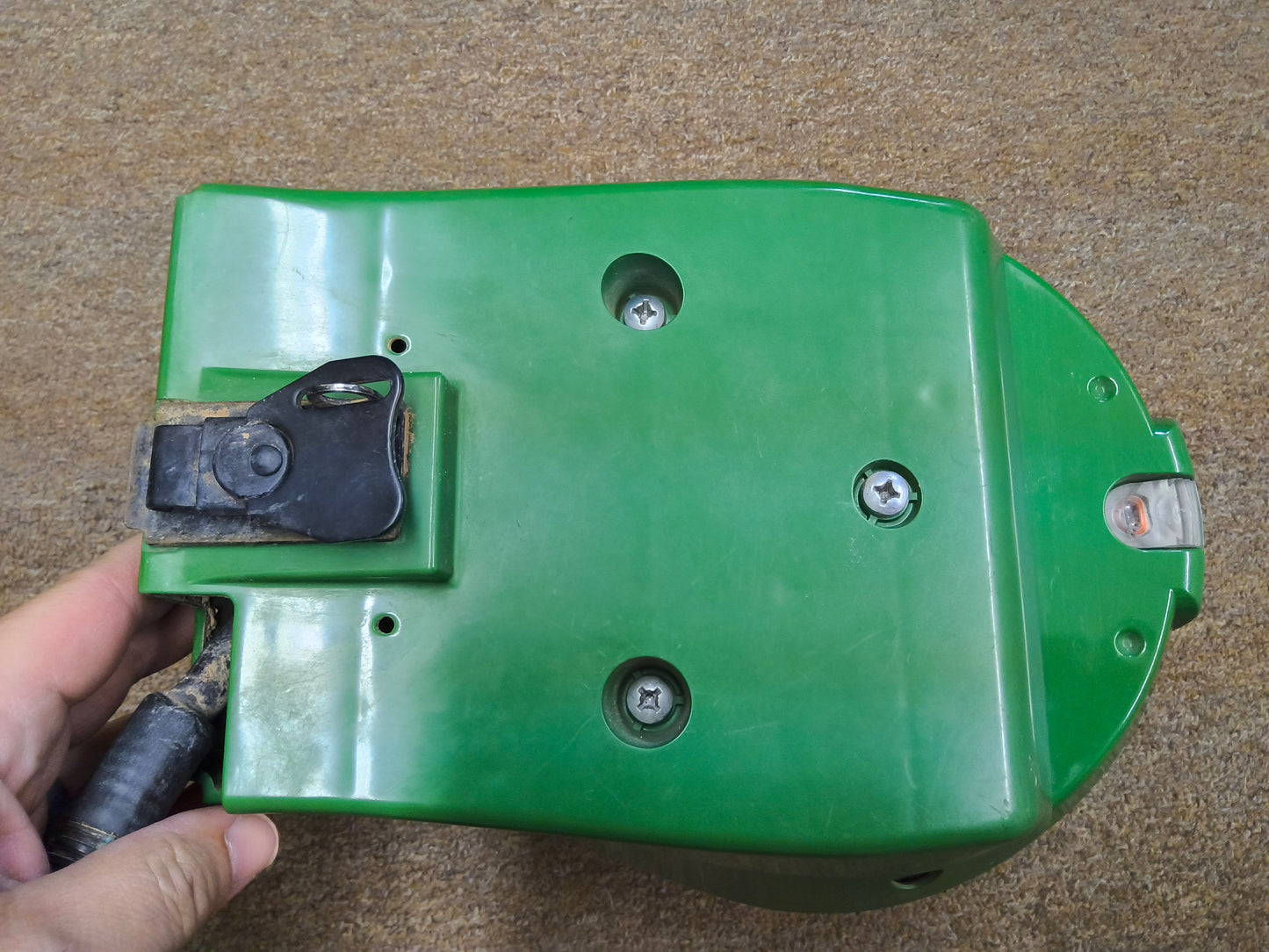John Deere StarFire™ 3000 GPS Receiver