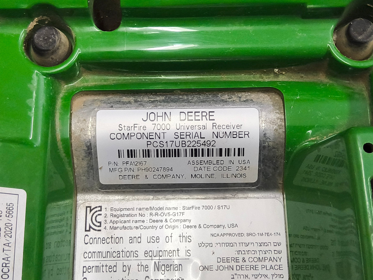 John Deere StarFire™ 7000 Universal GPS Receiver